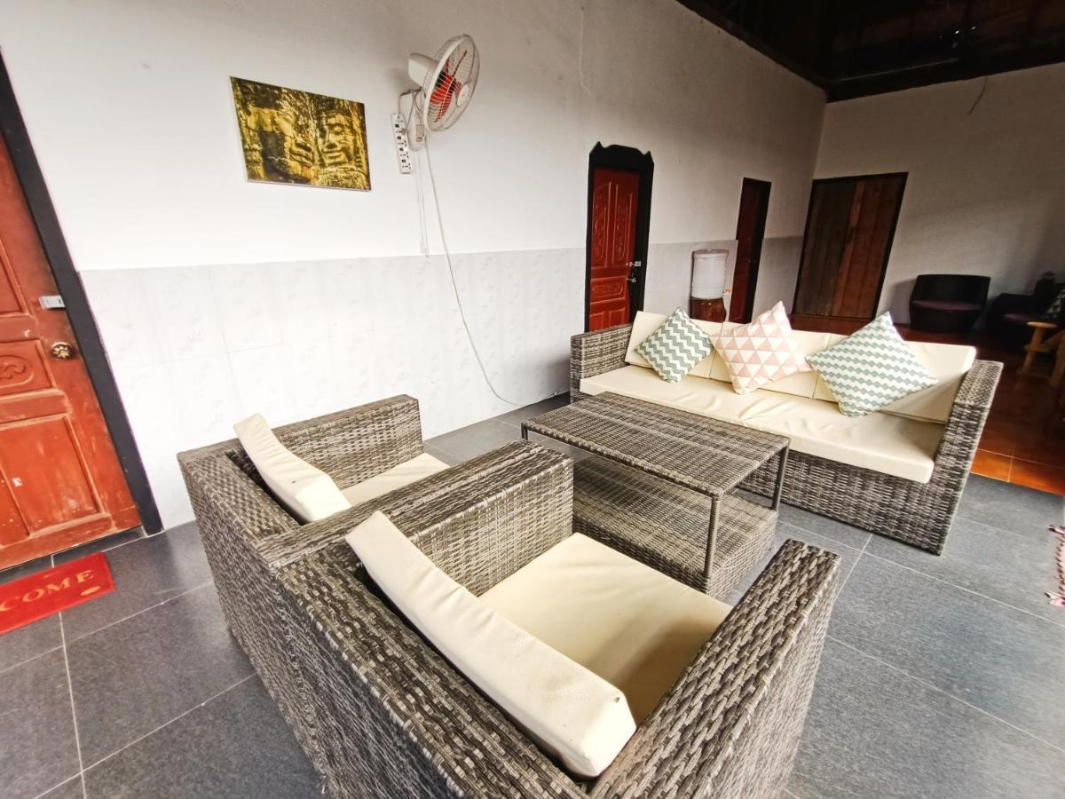 Sam'S Guesthouse M'Pai Bay Ронгсанлем Экстерьер фото