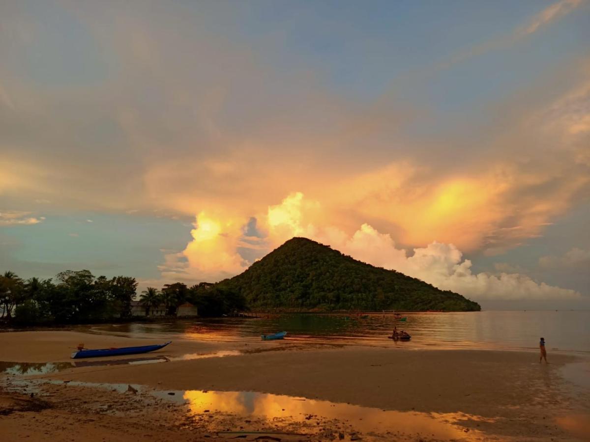 Sam'S Guesthouse M'Pai Bay Ронгсанлем Экстерьер фото