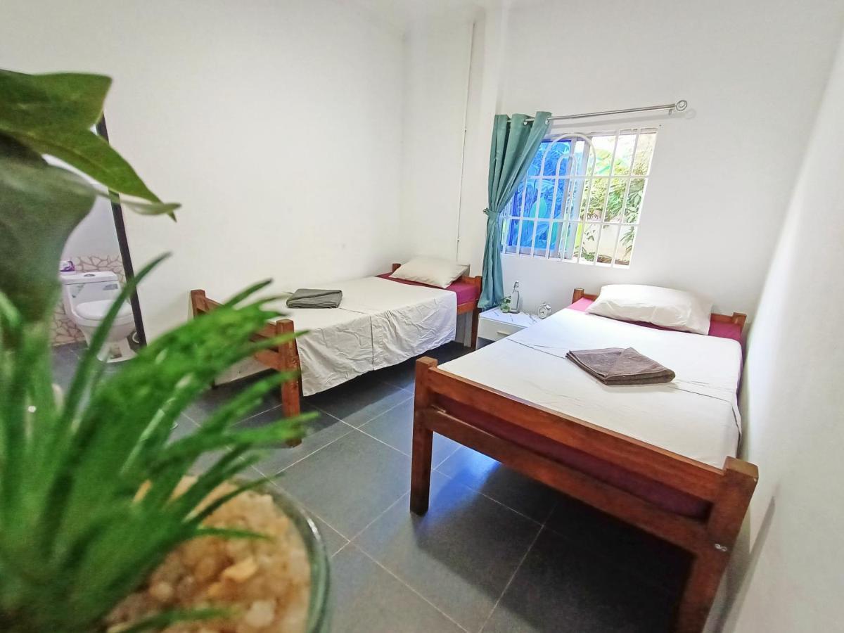 Sam'S Guesthouse M'Pai Bay Ронгсанлем Экстерьер фото