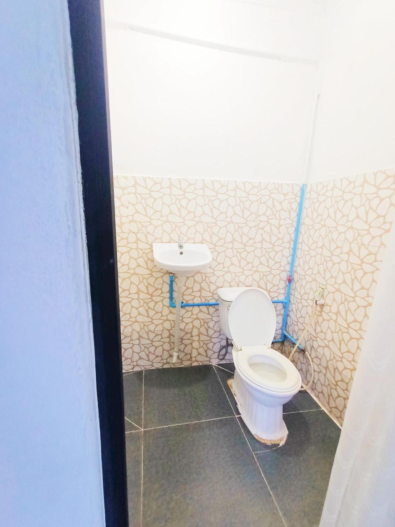 Sam'S Guesthouse M'Pai Bay Ронгсанлем Экстерьер фото